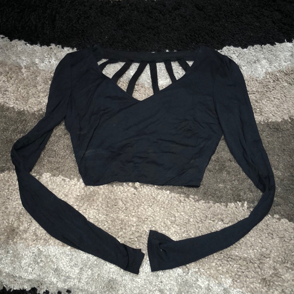 Black crop top